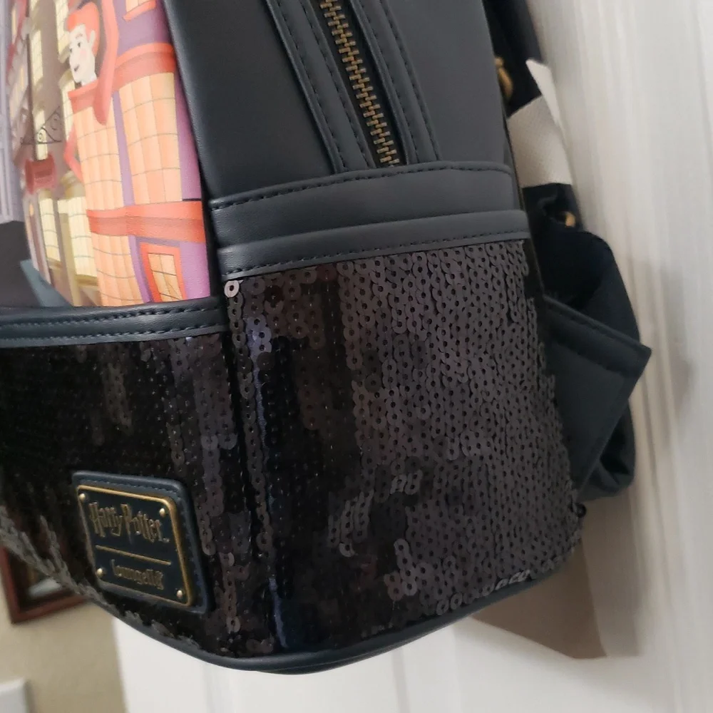 Loungefly Harry Potter Diagon Alley Mini Backpack - Black‎